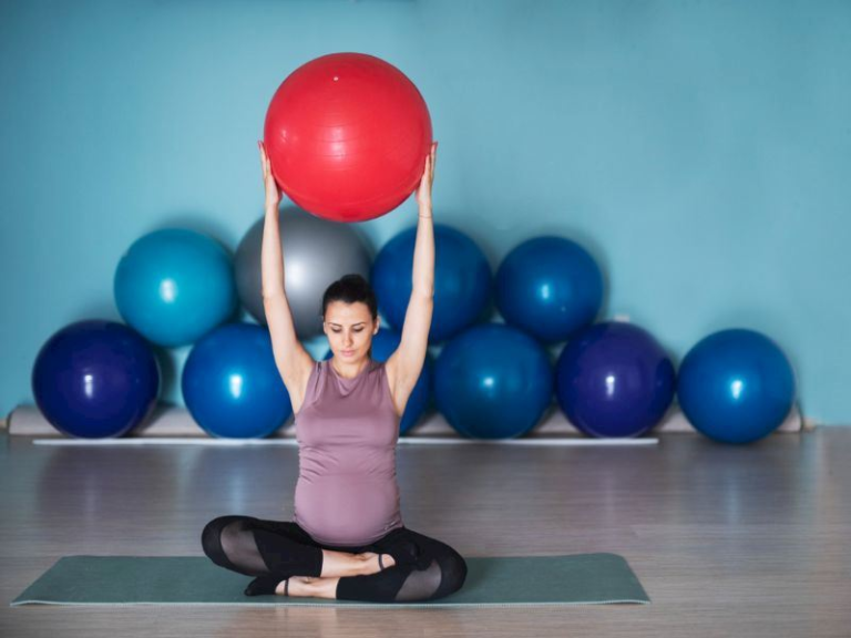 Hamilelikte Pilates: Sağlıklı ve Güvenli Egzersiz İpuçları